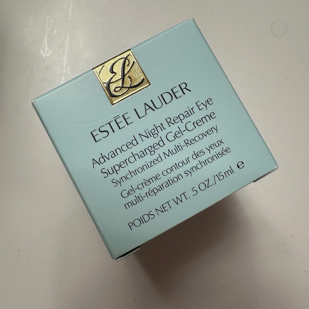 Estée Lauder Advanced Night Repair eye cream
